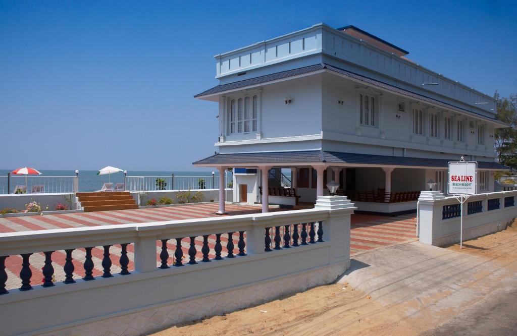Sealine Beach Resorts Cherai Beach Exterior foto