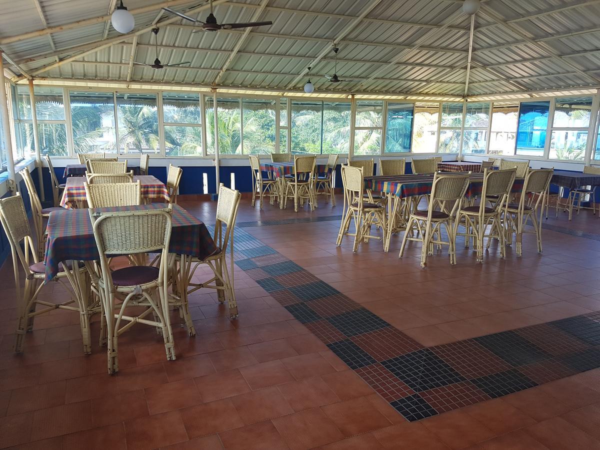 Sealine Beach Resorts Cherai Beach Exterior foto