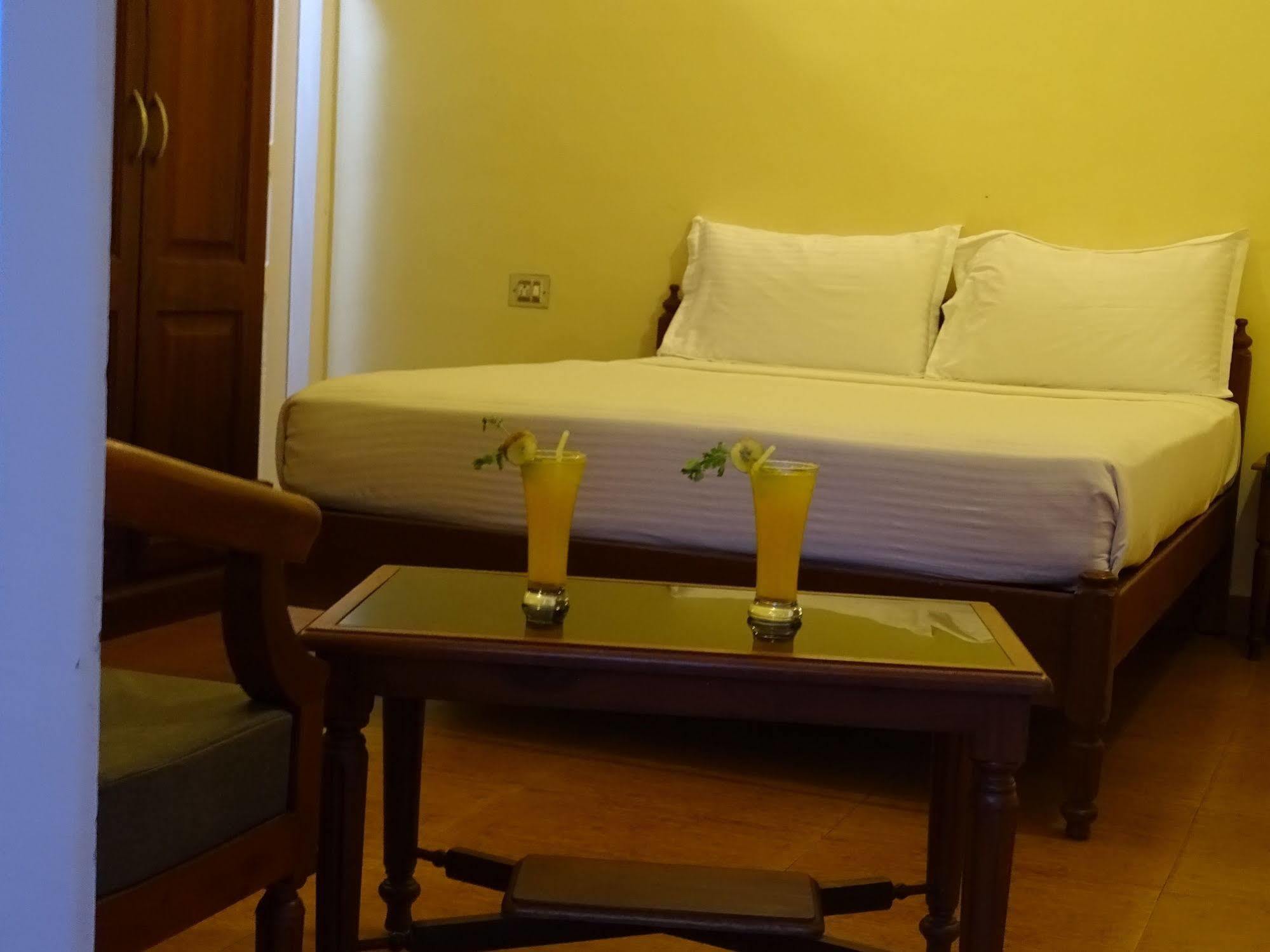 Sealine Beach Resorts Cherai Beach Exterior foto