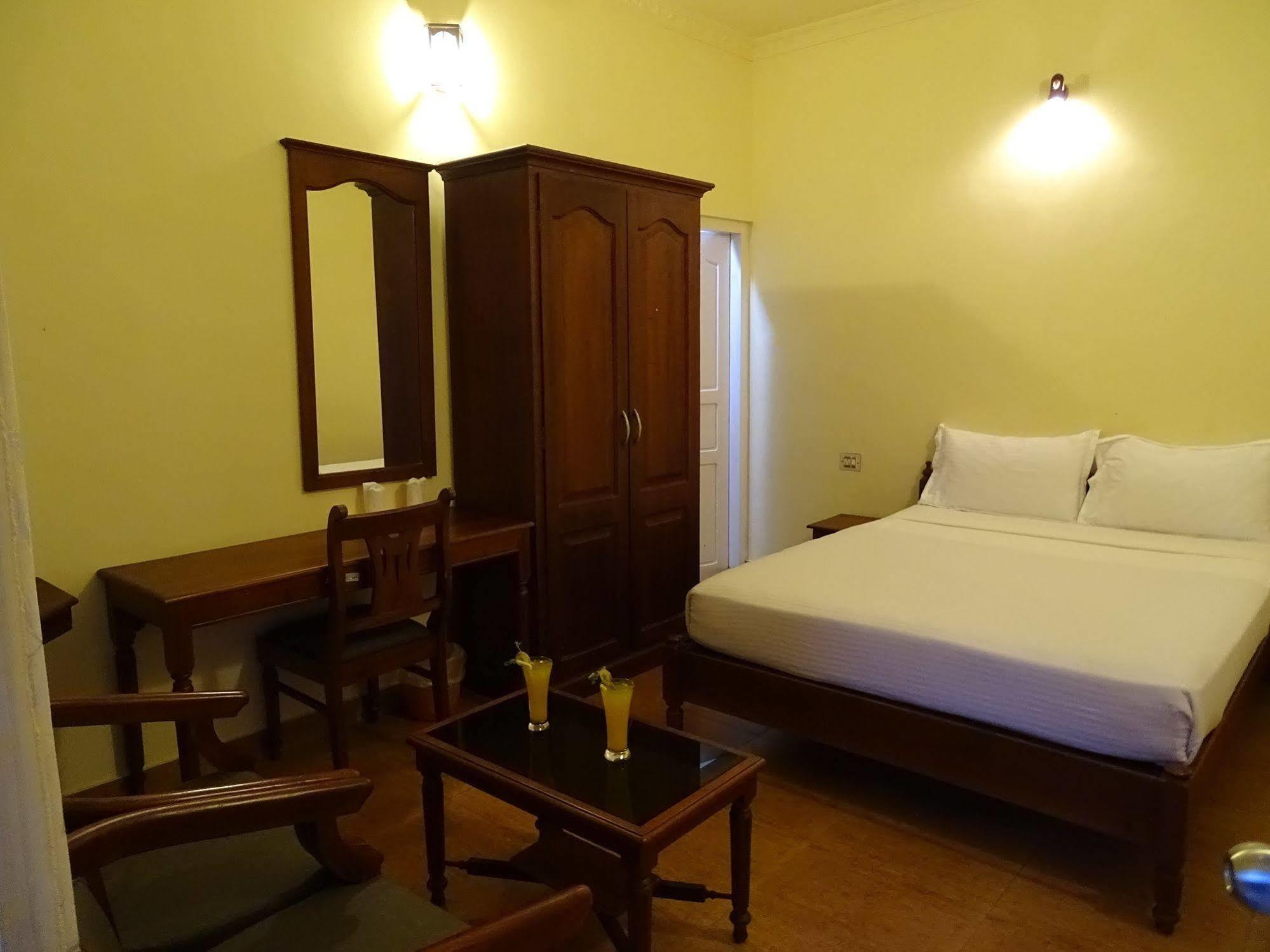 Sealine Beach Resorts Cherai Beach Exterior foto