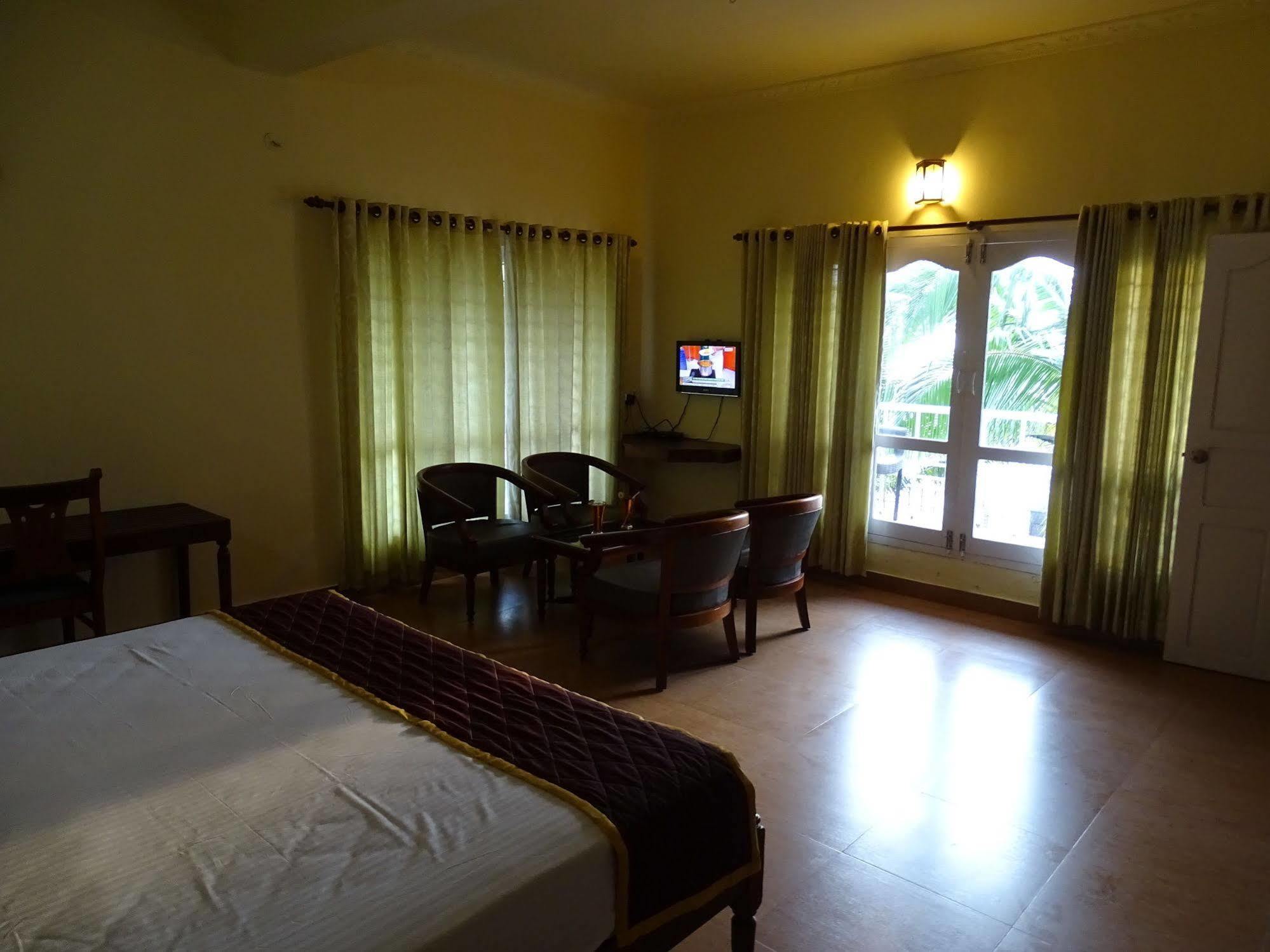 Sealine Beach Resorts Cherai Beach Exterior foto